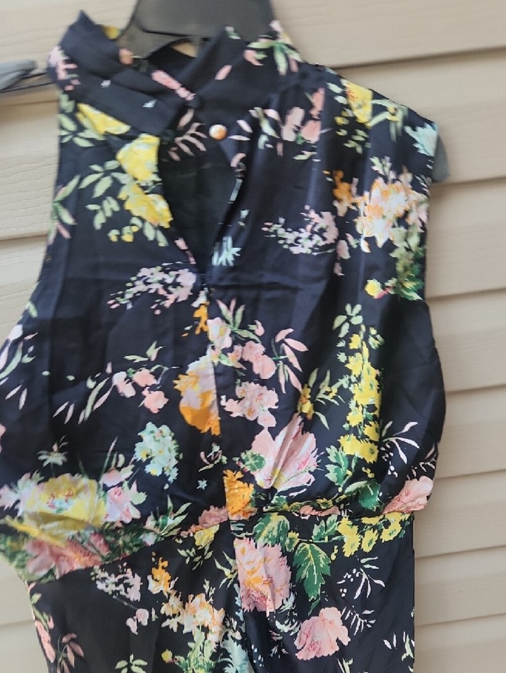Petal & Pup Black Floral Funnel Neck Satin Midi Dress NWOT Sz XL - Picture 8 of 8